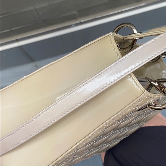 COPY - EXTRA PHOTOS Medium Lady Dior - Picture 11 of 16